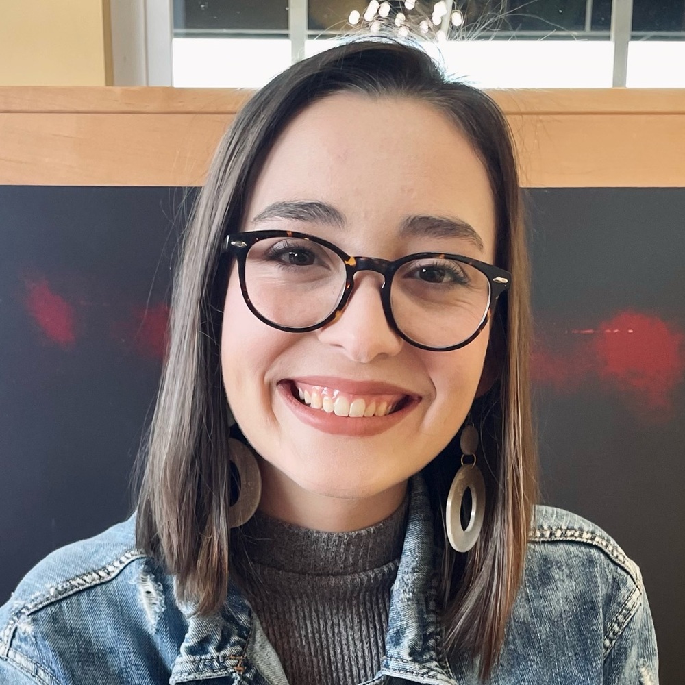 Meet your Posher, Christina